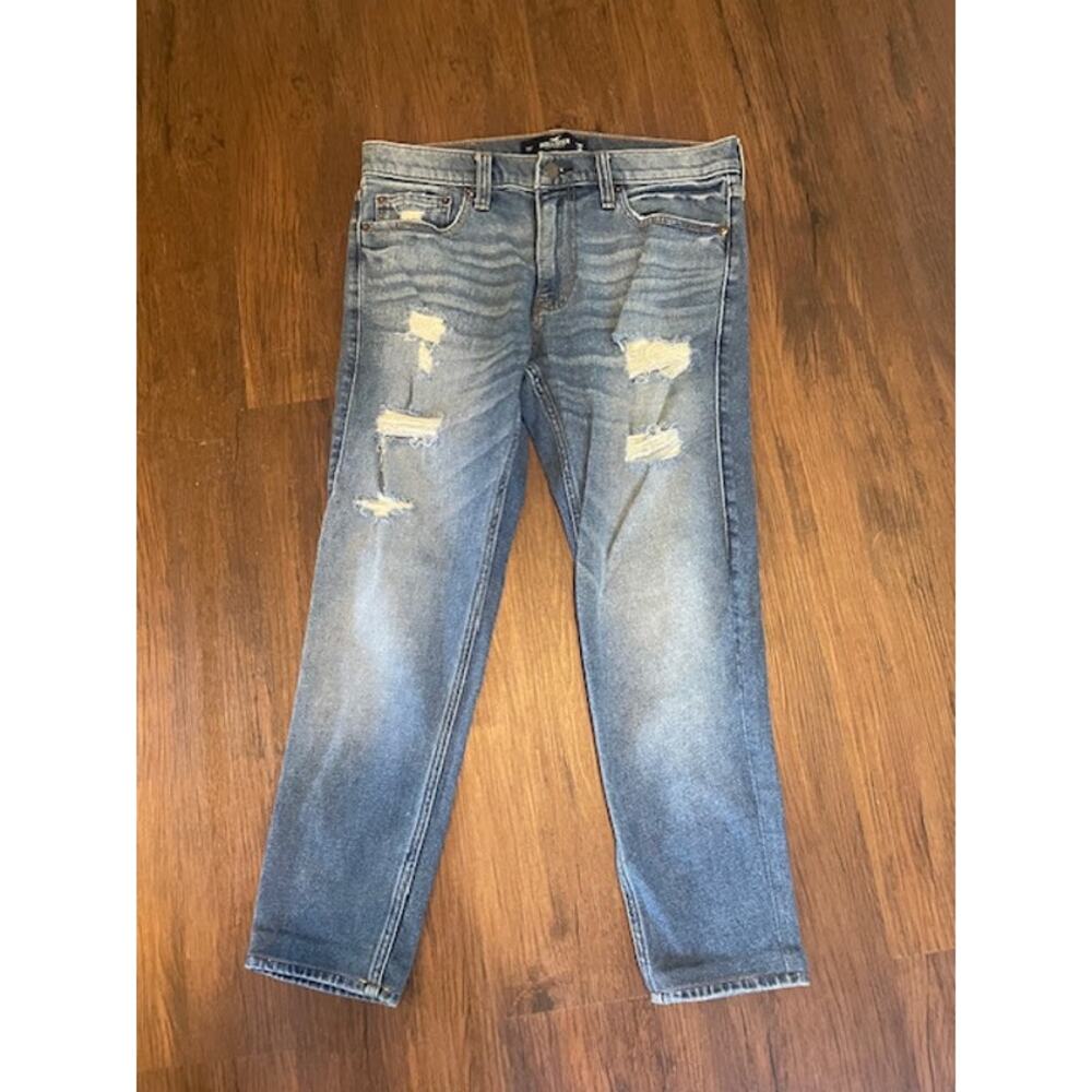 Hollister Women's size 32 Short Deconstructed Denim Blue Jean Ankle‎ Jeans